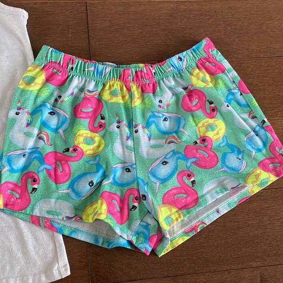 Catchin Rays With My Faves pajama - Picture 3 of 8